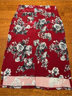 Piphany Red Floral Pencil Skirt